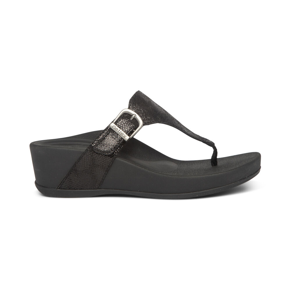 Aetrex Women's Kate WaterFriendly Summer With Arch Support Wedge Sandals - Black | USA GWXNYPP